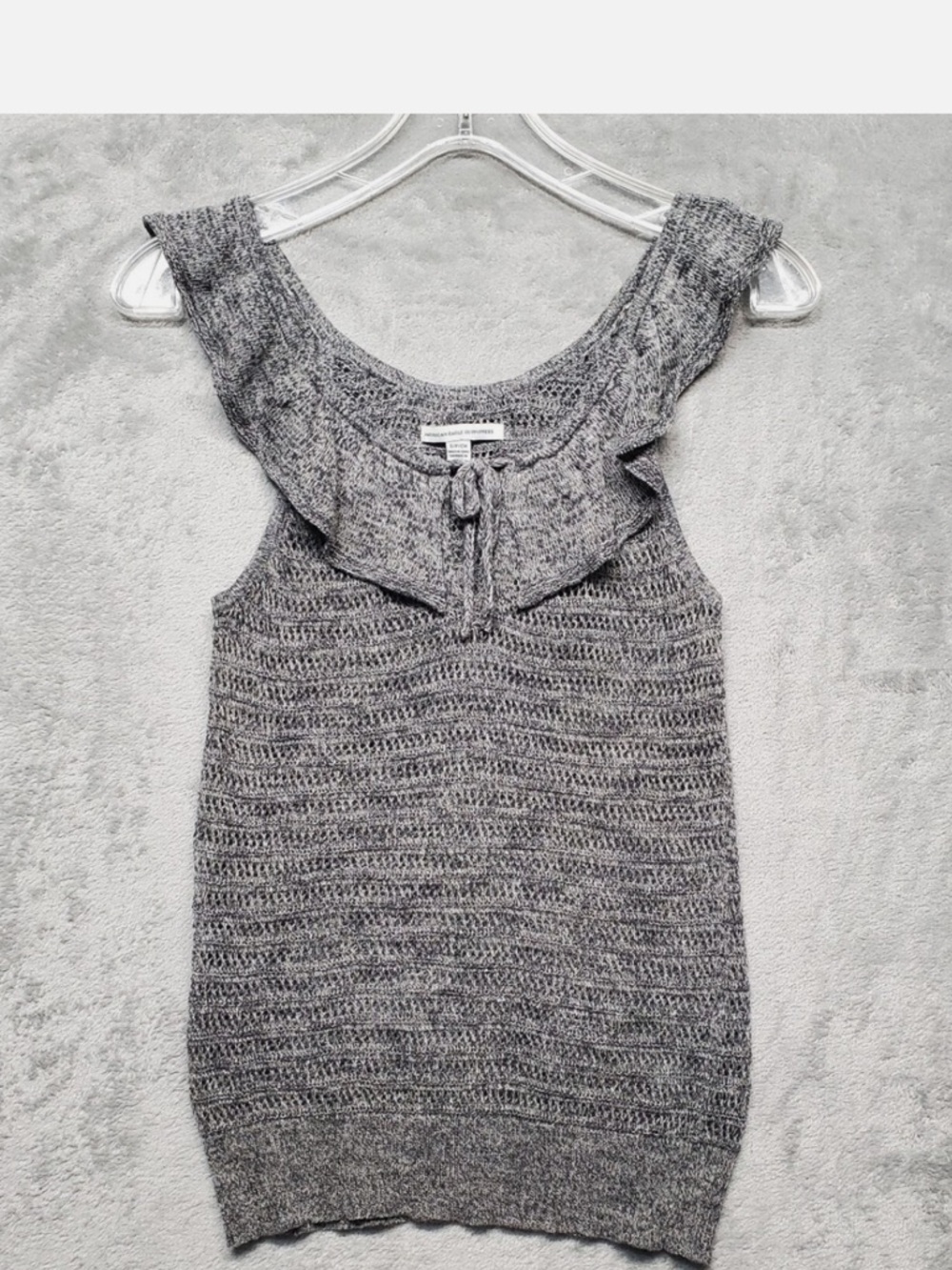 American Eagle Gray Ruffle Knit Sleeveless Tank
